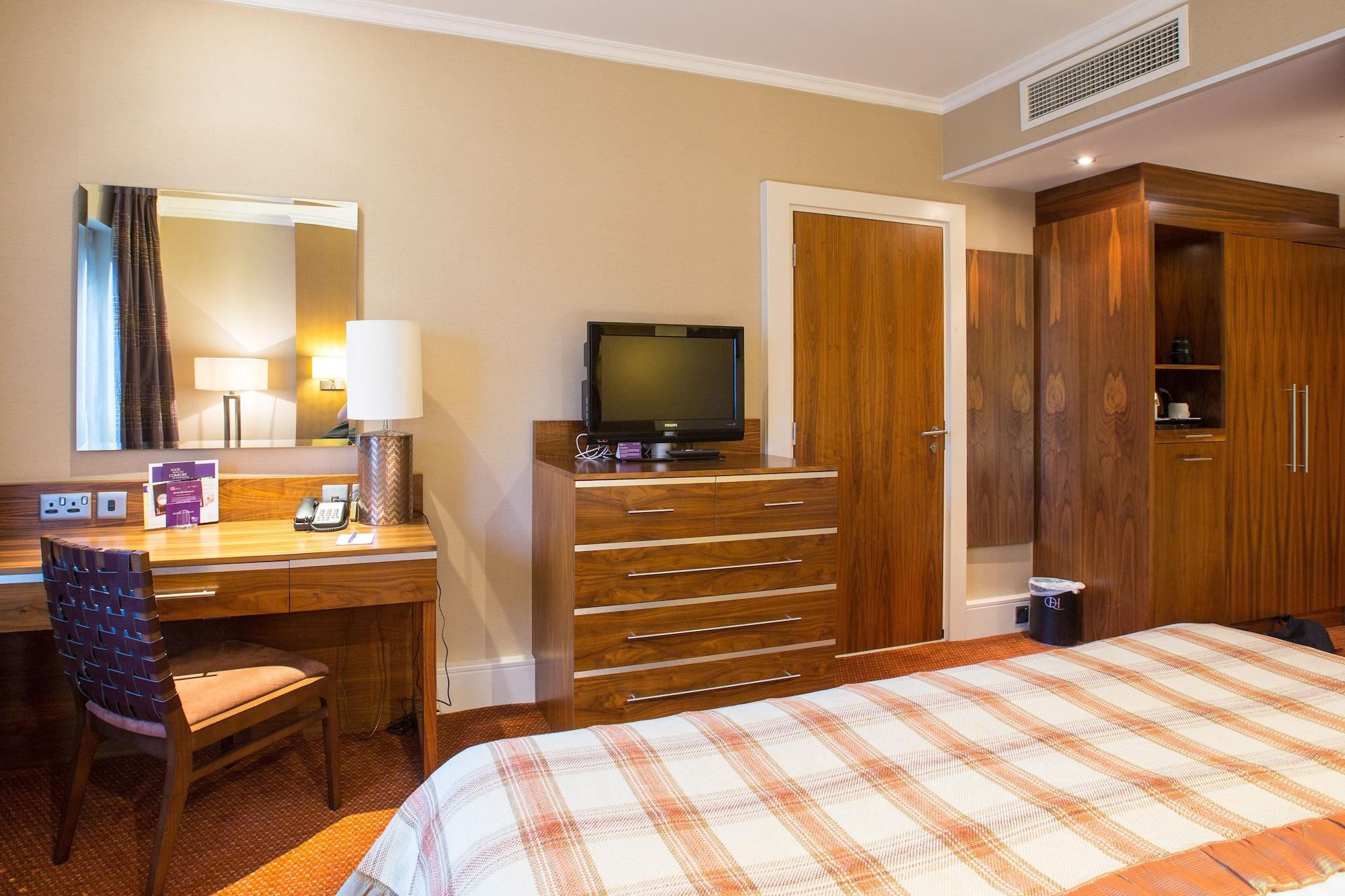 Crewe Hall Hotel & Spa - Cheshire Extérieur photo