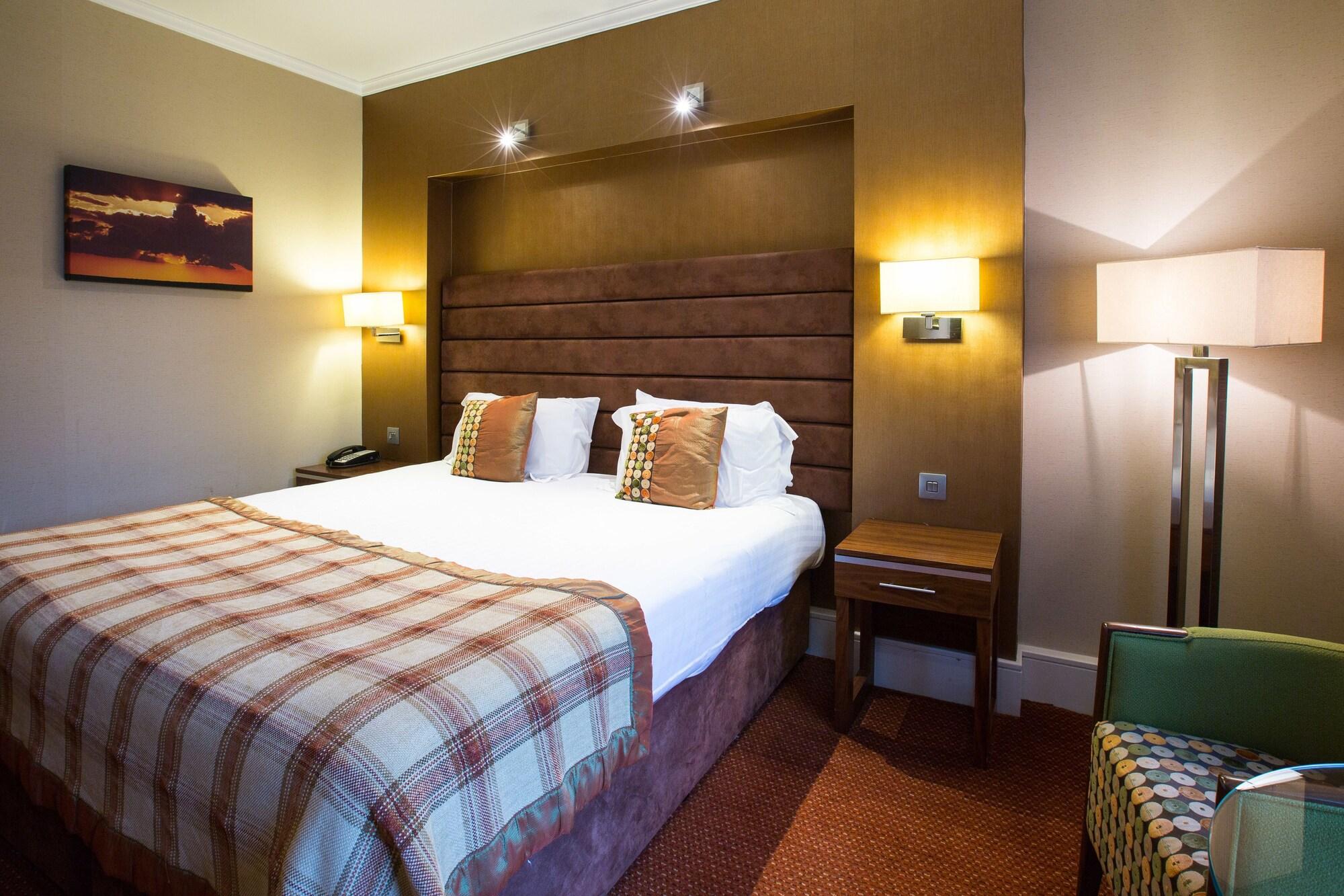 Crewe Hall Hotel & Spa - Cheshire Extérieur photo