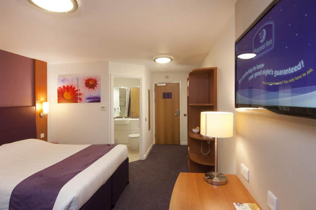 Crewe Hall Hotel & Spa - Cheshire Extérieur photo