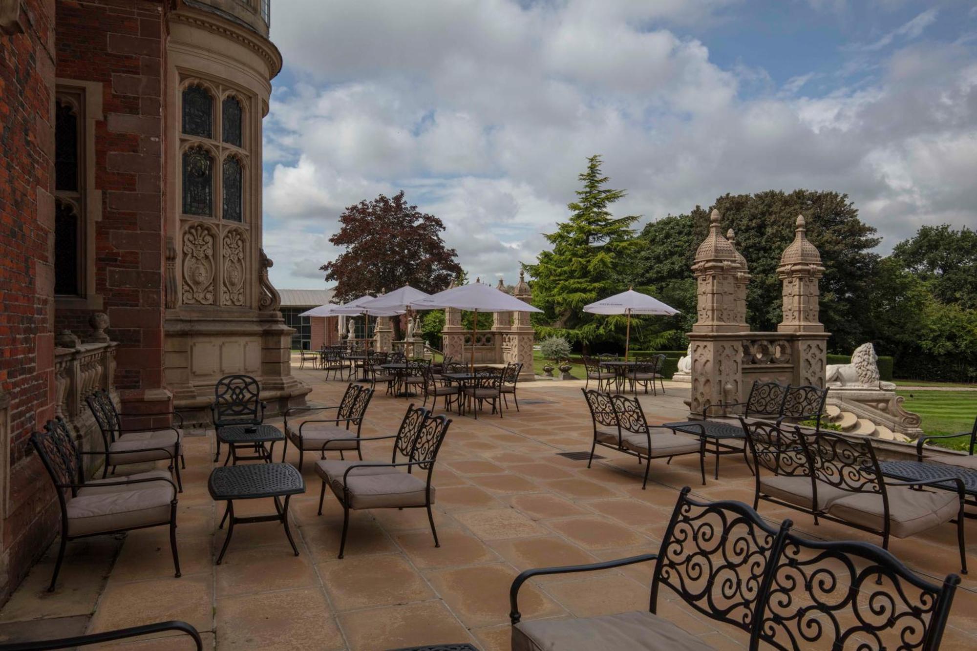 Crewe Hall Hotel & Spa - Cheshire Extérieur photo
