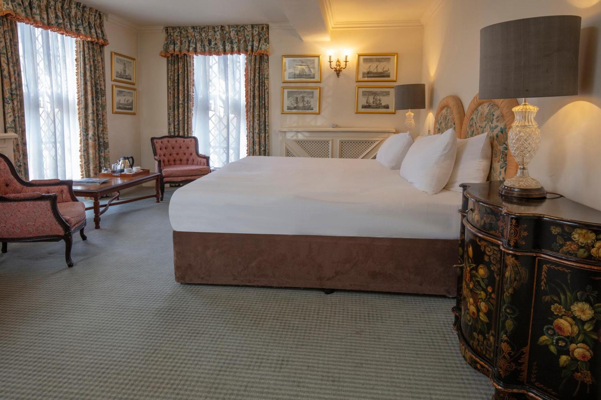 Crewe Hall Hotel & Spa - Cheshire Extérieur photo