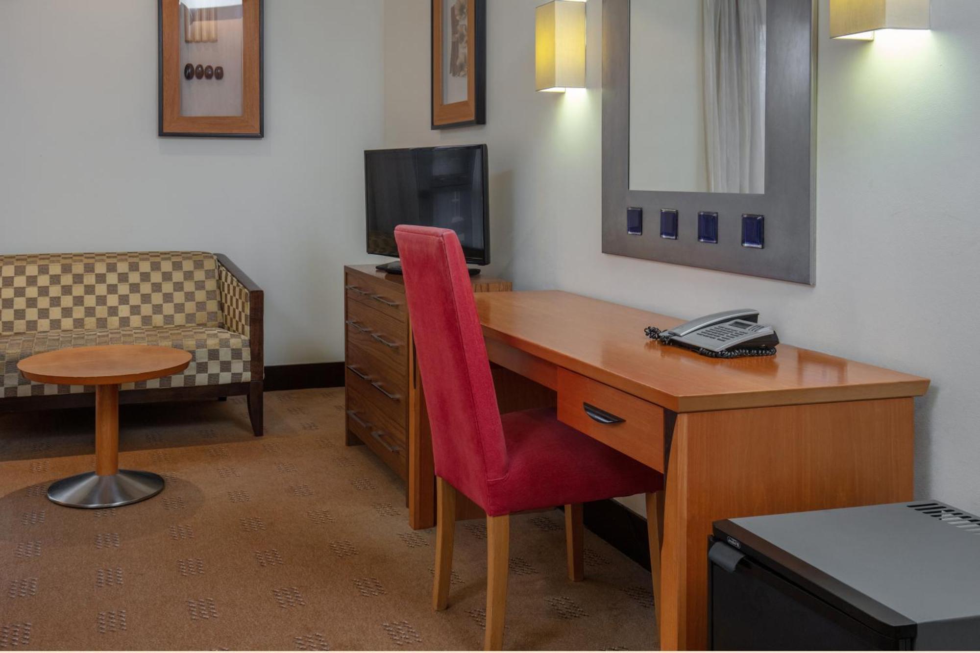 Crewe Hall Hotel & Spa - Cheshire Chambre photo